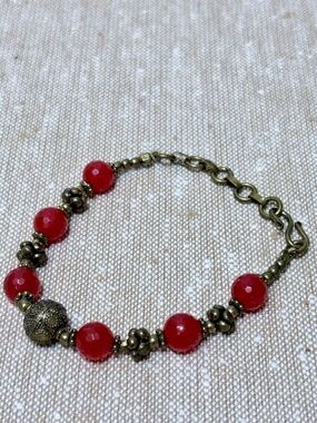 Vintage Red Agate Brass Link Bracelet Faceted Gemstone Boho Filigree 9 In